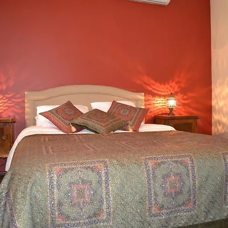 3 Bedroom Near The Blue Mosque